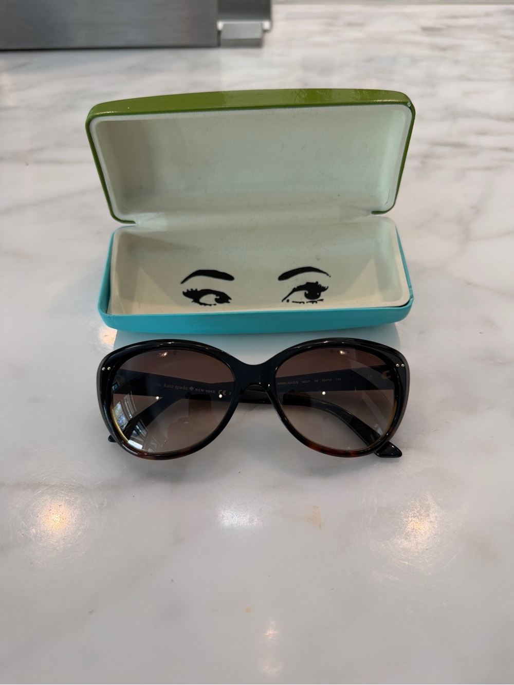 kate spade Brown Tortoiseshell Cat-Eye Sunglasses with Brown Gradient Lenses